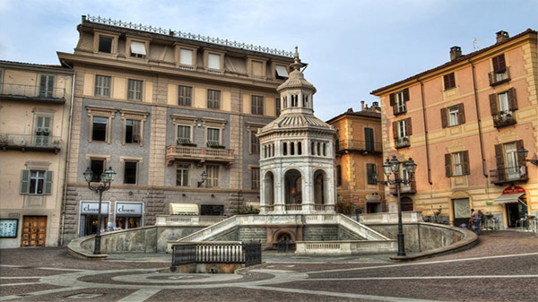 Palazzo Liceo Saracco